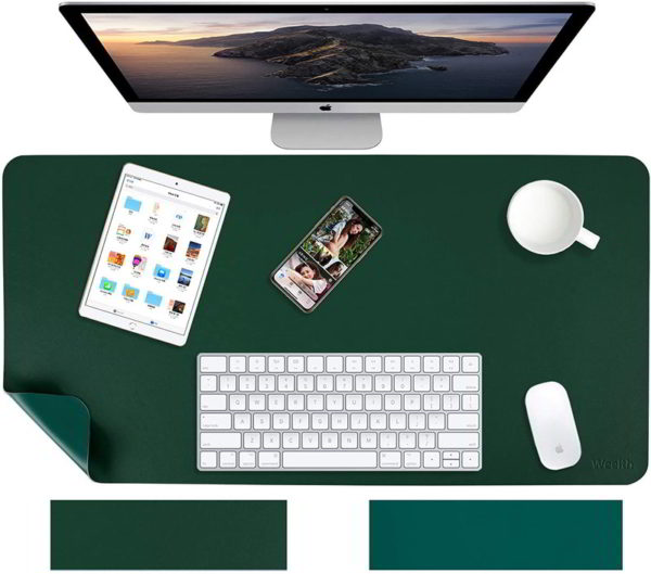 Alfombrills grandes para escritorio: color verde con teclado, ordenador y tablet encima.